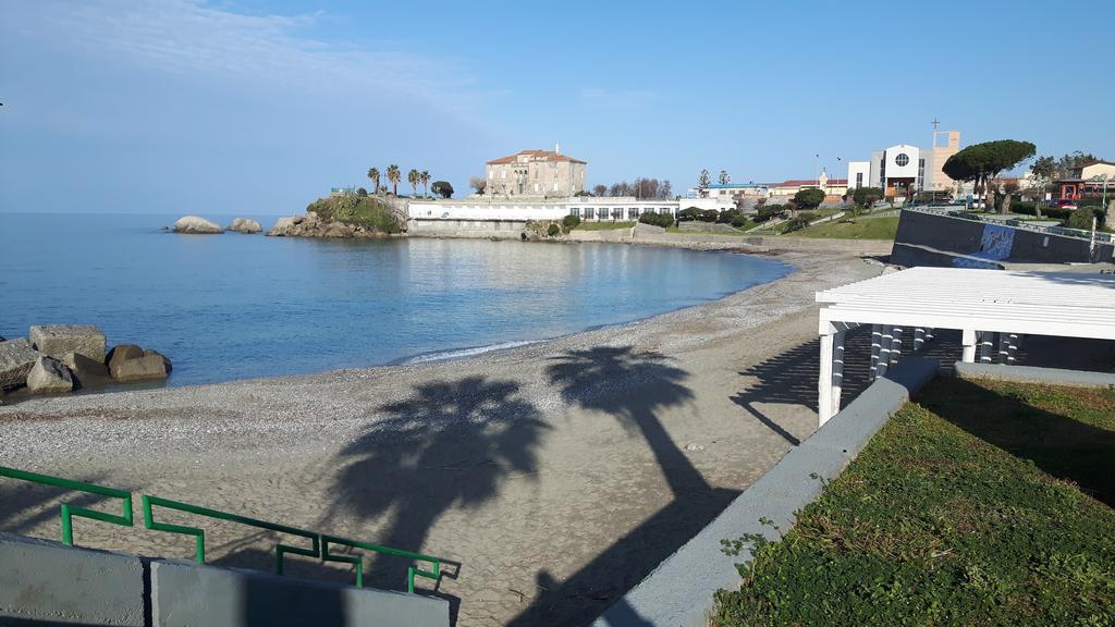 贝尔韦代雷La Marinella住宿加早餐旅馆 外观 照片
